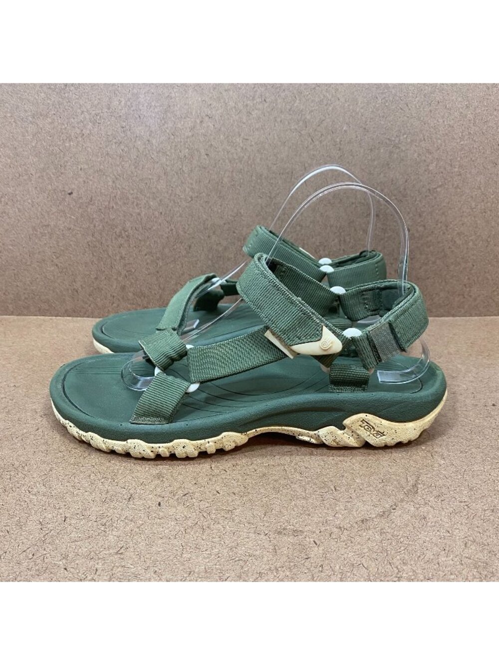 Teva Katavi Womens Size 7 Olive Green Sandals Adjustable Straps & Rubber Outdoor